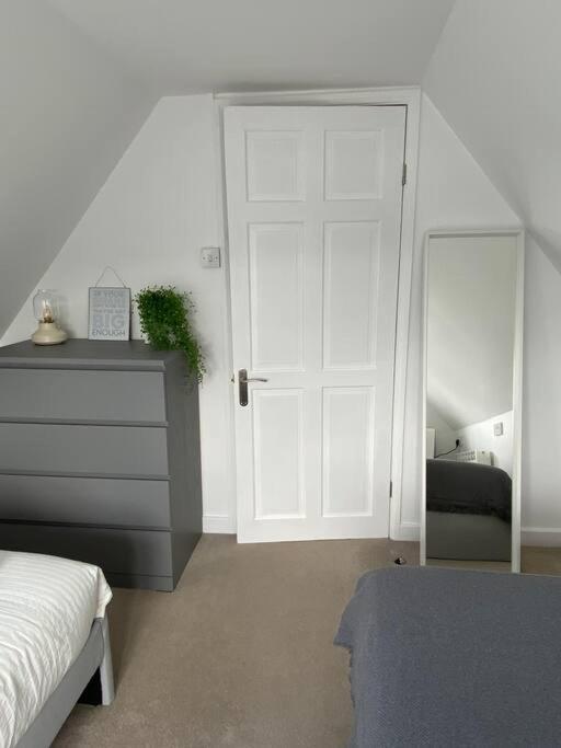 Flat Lode Nook Modern 2 Bed Home With Hot Tub Pool Exteriér fotografie